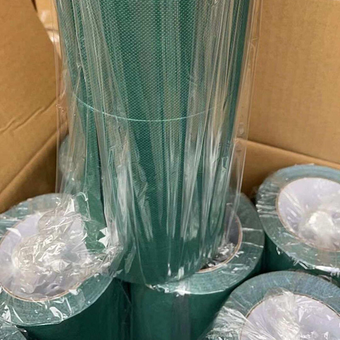 ការភ្ជាប់កាសែតសម្រាប់ស្មៅសិប្បនិម្មិត