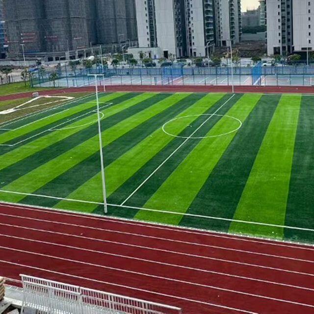 campos de f&uacute;tbol de c&eacute;sped artificial